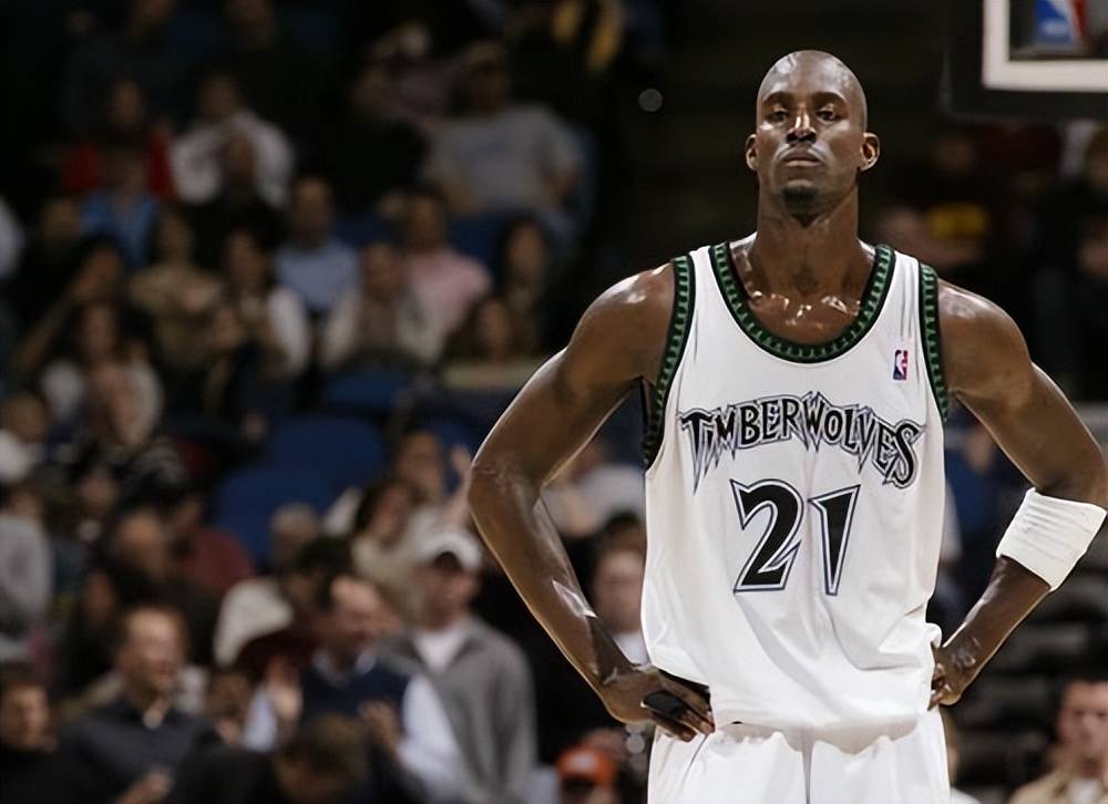 球场沟通提高团队战斗力（场上沟通，激发团队战力）