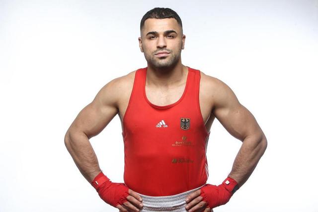 官方：川超联赛放弃版权保护，人人皆可参与传播创作（官方宣布：川超联赛不设版权限制，公众可自由传播与创作）