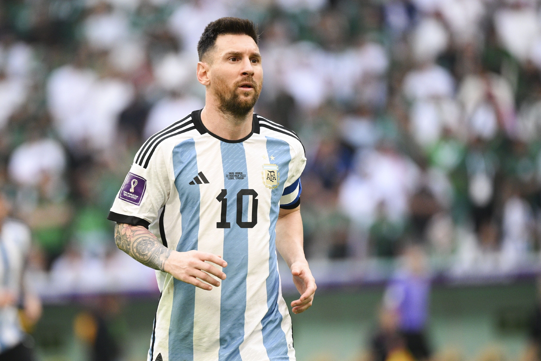 完美表现！哈维·西蒙斯半场传射建功，取得热刺生涯处子球（状态爆棚！哈维·西蒙斯半场一传一射斩获热刺首球）