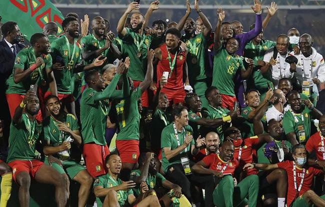 国王vs活塞前瞻：领头羊PK副班长，活塞有望冲击三连胜（国王vs活塞前瞻：榜首迎战倒数第二，活塞剑指三连胜）