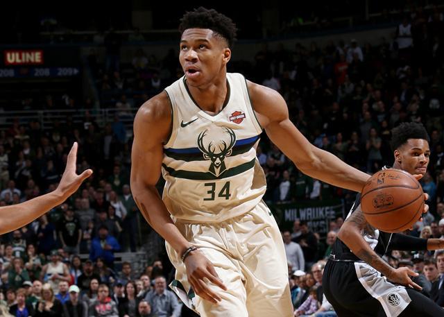 马克西轰下35分却险成罪人，绝杀三不沾队友帮他完成救赎（马克西砍下35分险成罪臣，绝杀三分三不沾，队友力挽狂澜助他完成救赎）